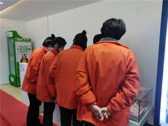 四川中青旅綿陽(yáng)分社、綿陽(yáng)市中旅假日旅行社、綿陽(yáng)自來(lái)文化傳播有限公司24H自助售貨服務(wù)盛大開(kāi)業(yè)